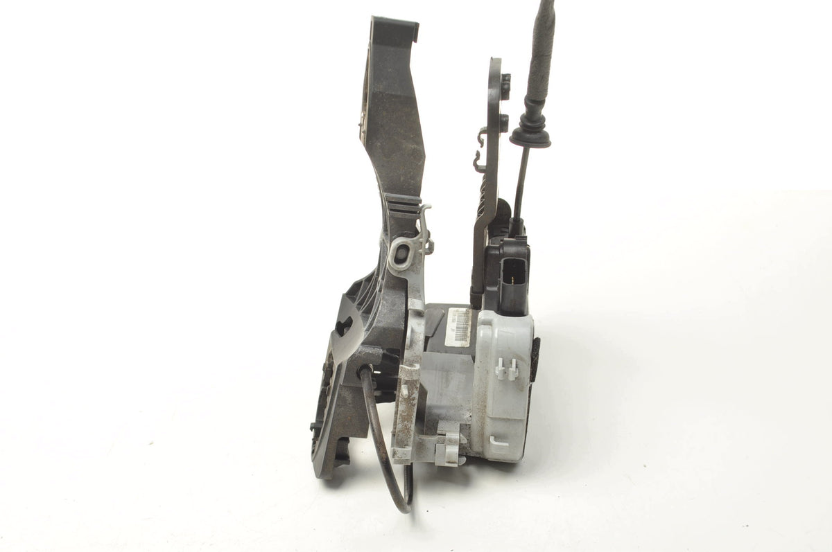 DOOR LOCK LEFT FRONT KIA VENGA 81310-1P060 100001293 7PIN HB 5D