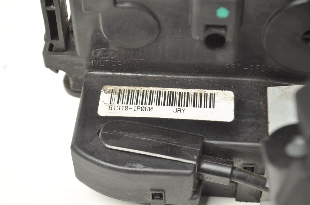DOOR LOCK LEFT FRONT KIA VENGA 81310-1P060 100001293 7PIN HB 5D