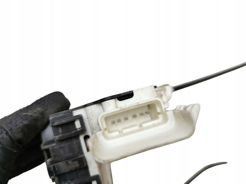 DOOR LOCK LEFT FRONT PEUGEOT 407 (2004-2008) 6 PIN EUROPE