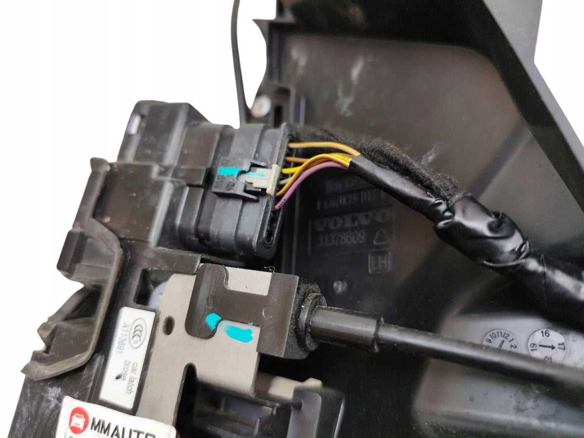 DOOR LOCK LEFT FRONT VOLVO S90 (2016-2020) 31378609 6 PIN