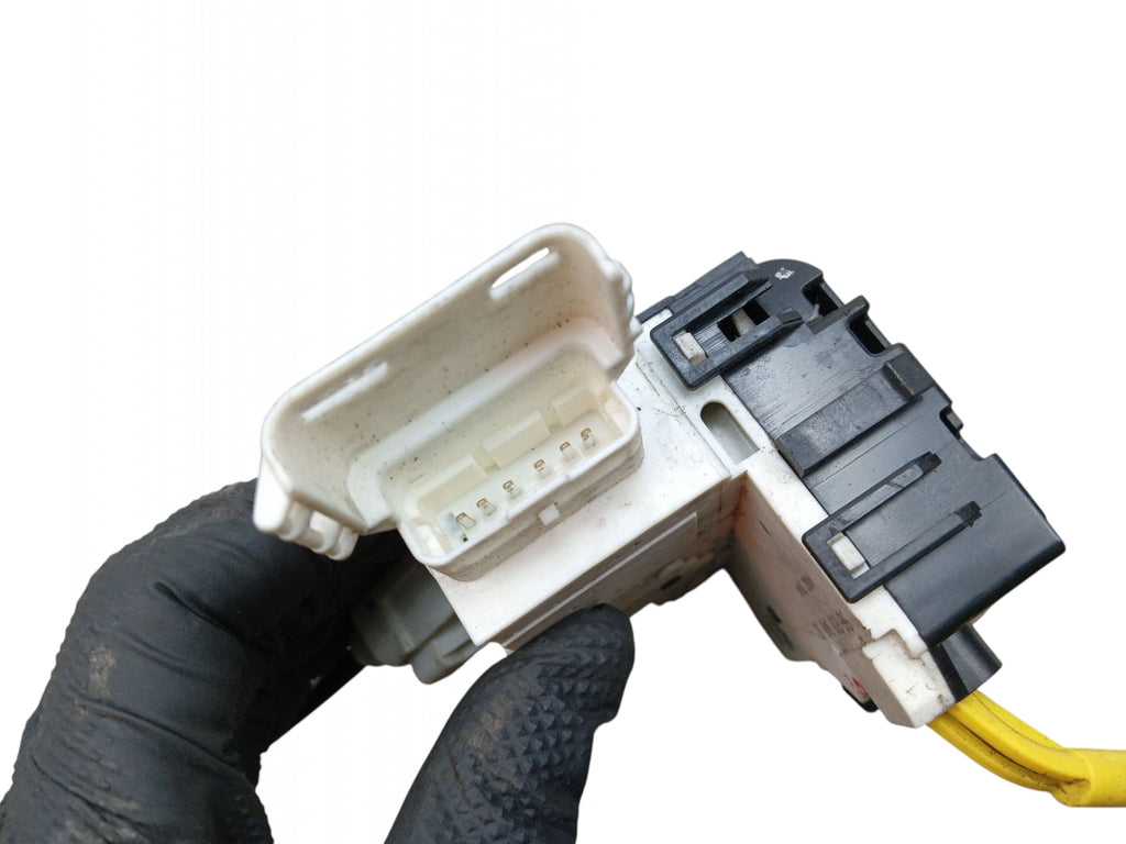 DOOR LOCK RIGHT FRONT 6 PIN EXPERT II JUMPY II SCUDO II PROACE 9681334980