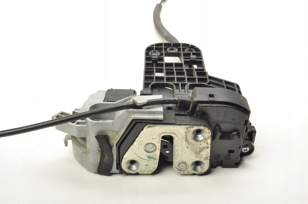 DOOR LOCK RIGHT FRONT 7 PIN UK HYUNDAI IX20 81320-1K040