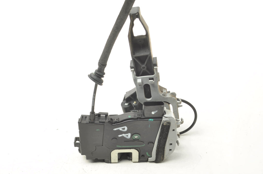 DOOR LOCK RIGHT FRONT HYUNDAI IX20 81320-1K020 6PIN HB 5D EU LIFT