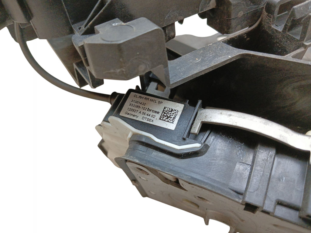 DOOR LOCK RIGHT REAR 6 PIN VOLVO V40 II 31301432