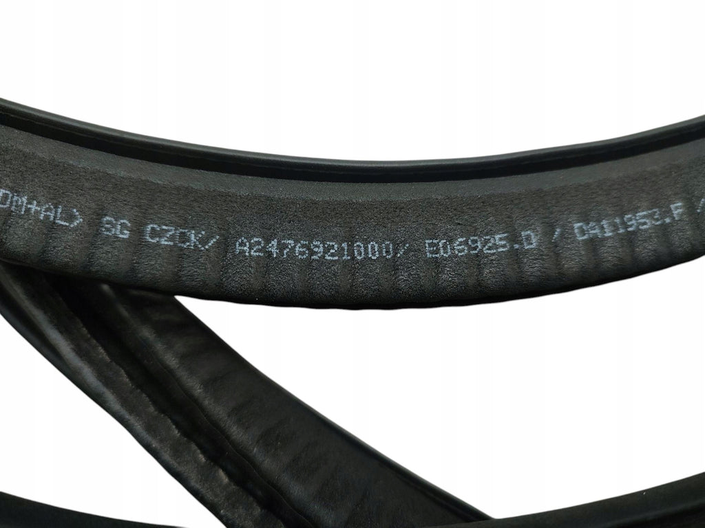 DOOR SEAL RIGHT FRONT MERCEDES EQA H243 W243 GLA X247 A2476921000