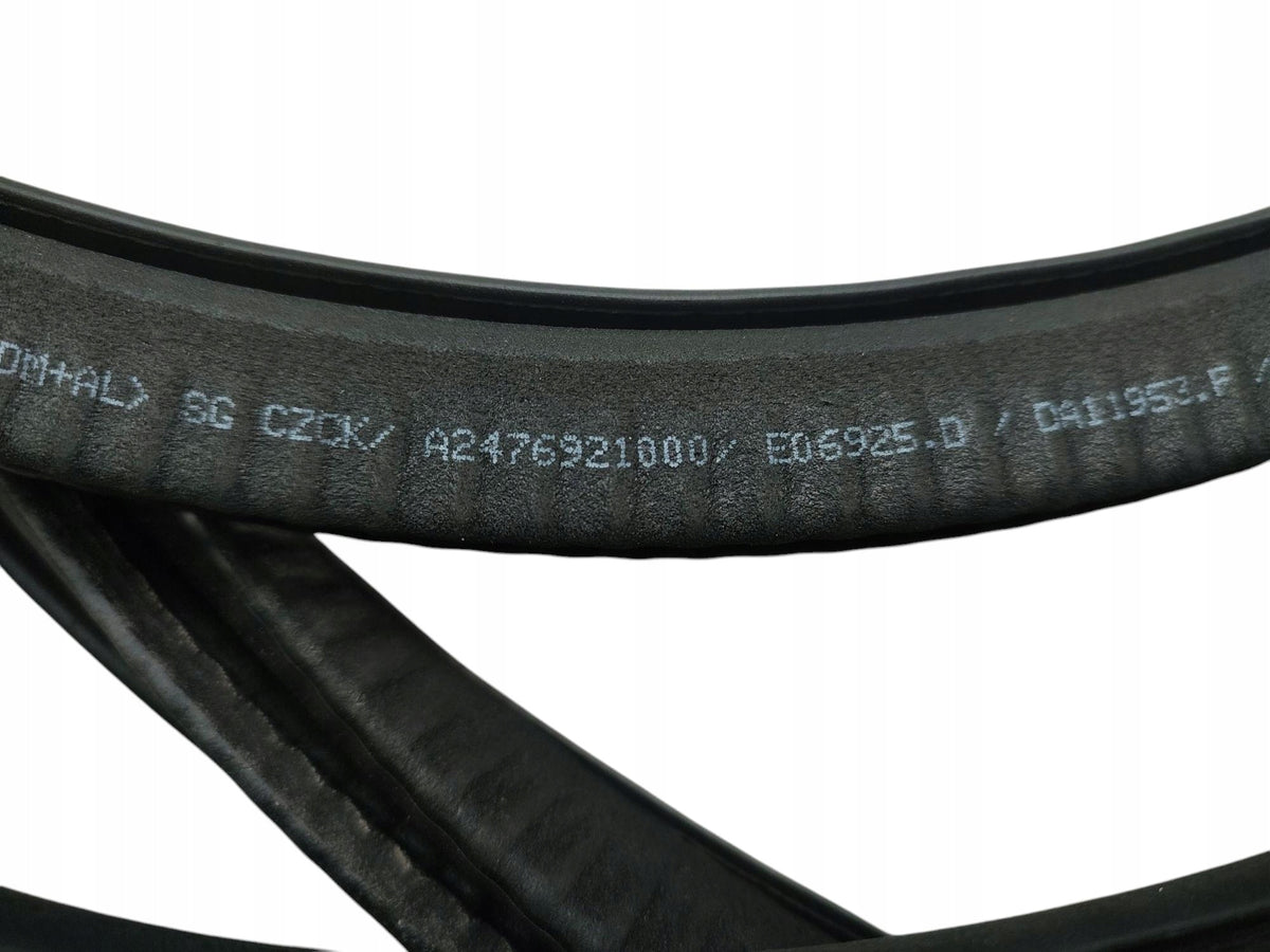 DOOR SEAL RIGHT FRONT MERCEDES EQA H243 W243 GLA X247 A2476921000