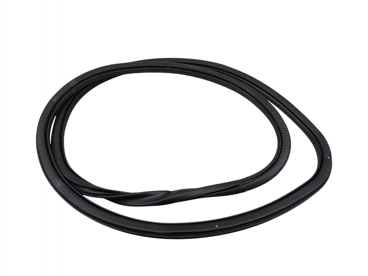 DOOR SEAL RIGHT FRONT PEUGEOT 308 III P5 (2021-2025)