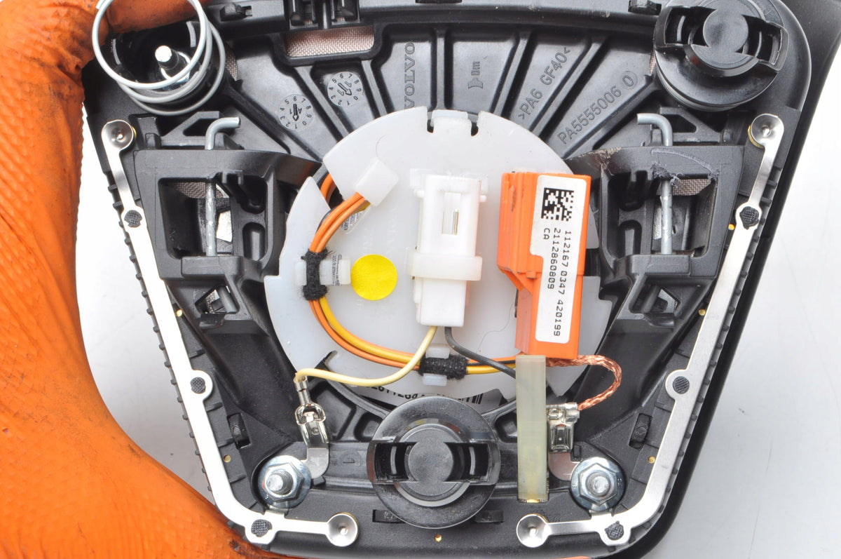 DRIVER AIRBAG VOLVO V70 III S80 II XC60 I 31332820