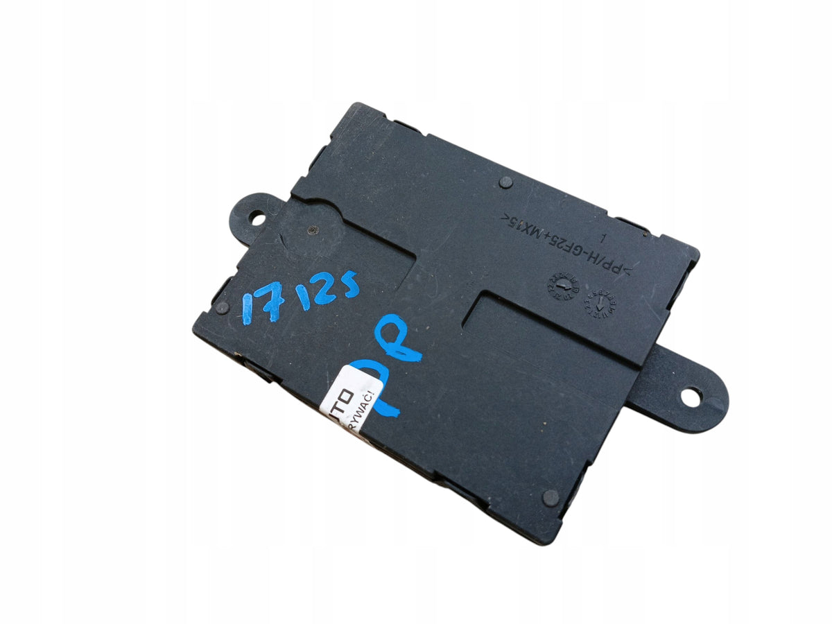 DRIVER DOOR MODULE RIGHT FRONT LAND ROVER DEFENDER II L663 L8B214D618AG