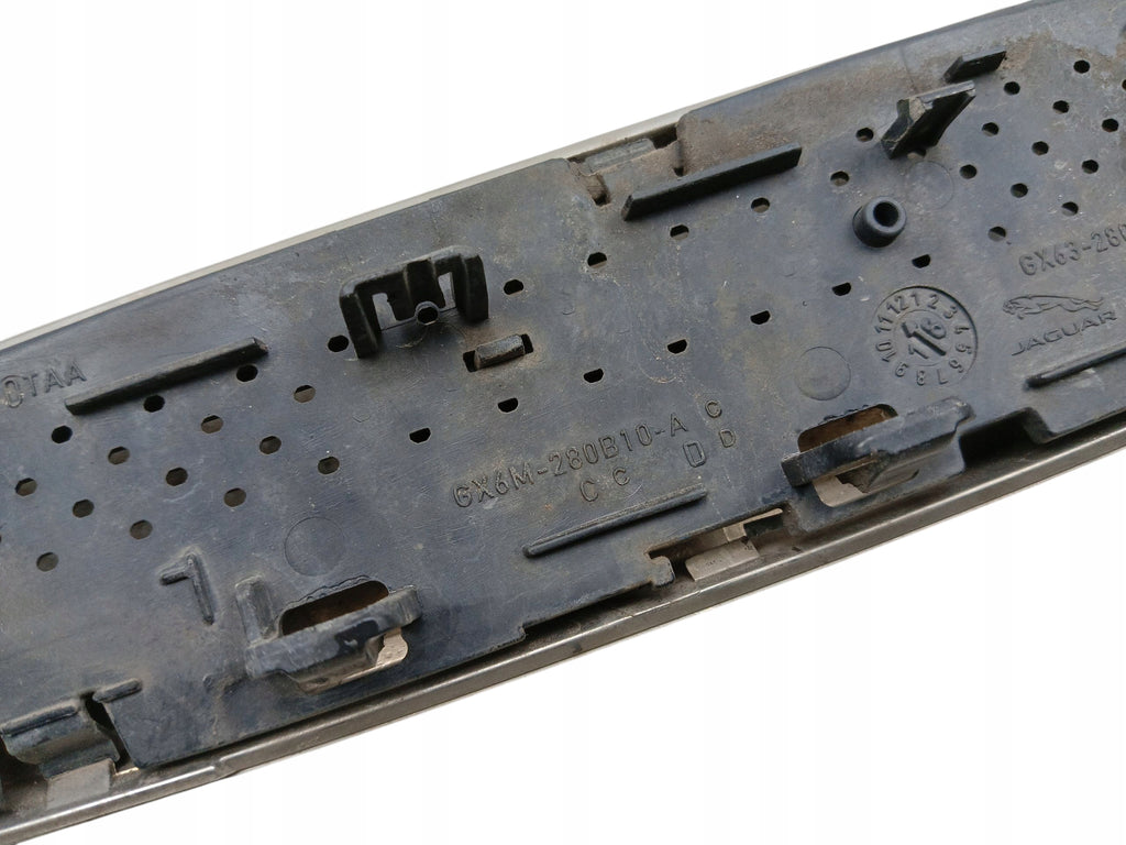 FENDER BAR RIGHT FRONT JAGUAR XF II X260 (15-20) GX6M-280B10-A