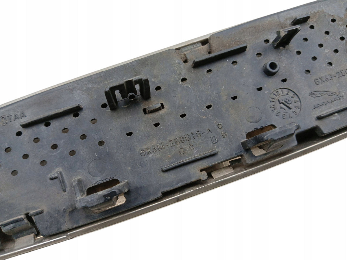 FENDER BAR RIGHT FRONT JAGUAR XF II X260 (15-20) GX6M-280B10-A