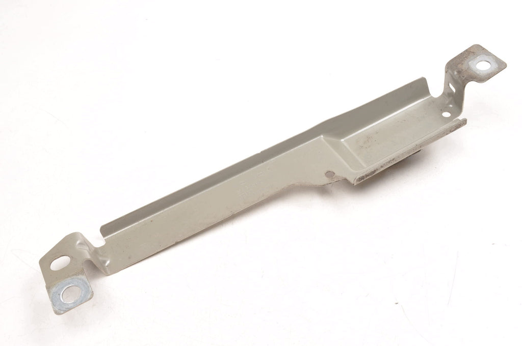 FENDER MOUNT LEFT VOLVO XC60 II 31424580
