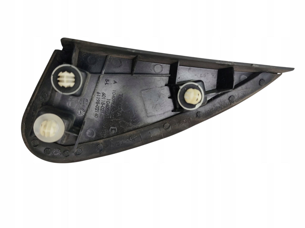 FENDER TRIANGLE LEFT FRONT TOYOTA COROLLA E16 E18 (2013-2016) 60448-02140