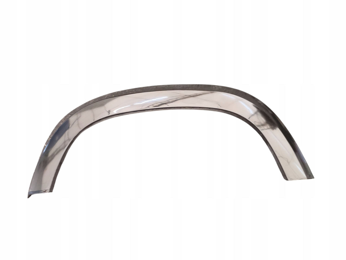 FENDER TRIM LEFT FRONT LAND ROVER DEFENDER II L663