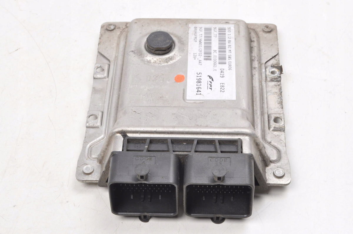 FIAT 500 1.2 8V 69KM COMPUTER ENGINE DRIVER 51981641