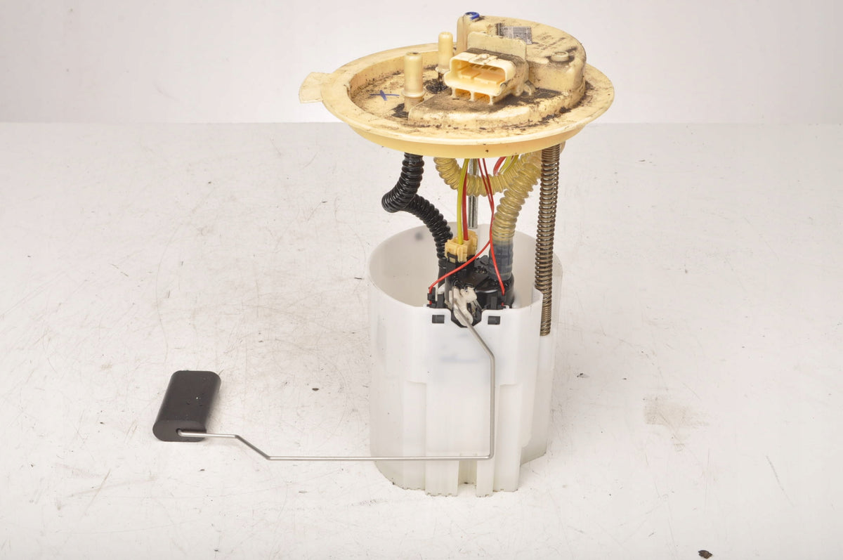 FIAT 500L 1.3 D 84KM FUEL PUMP 0580203145