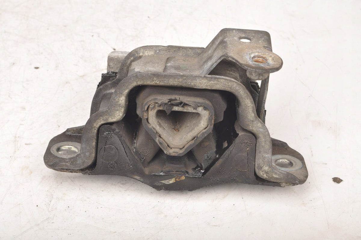 FIAT 500L 1.3 D ENGINE CUSHION 071A23619