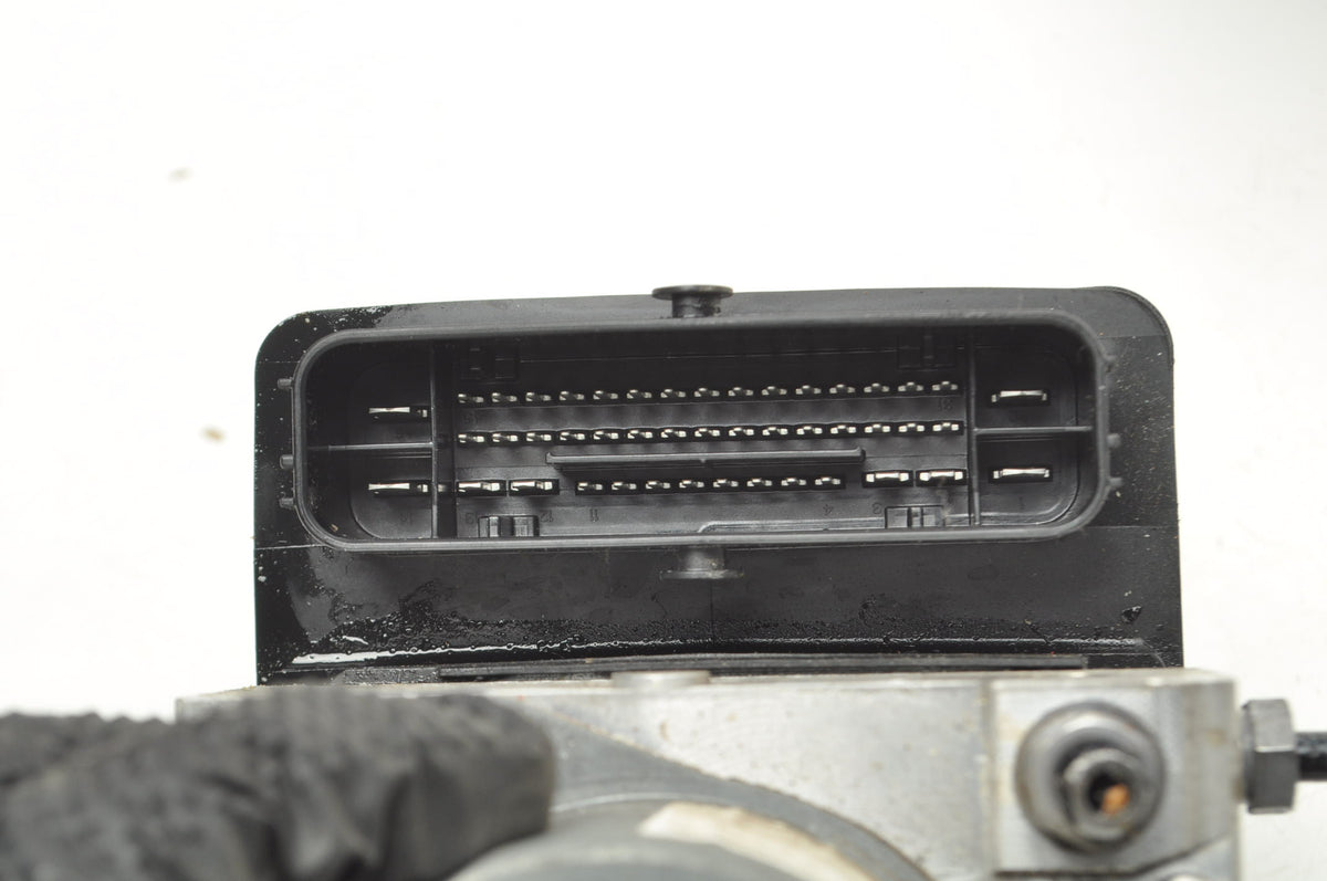 FIAT 500X 1.6D Multijet 120HP PUMP ABS 52049764