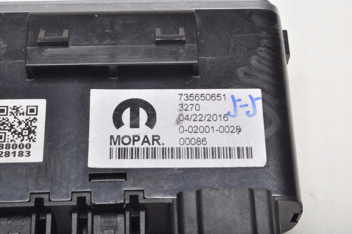 FIAT 500X USB INPUT SD AUX 735650651
