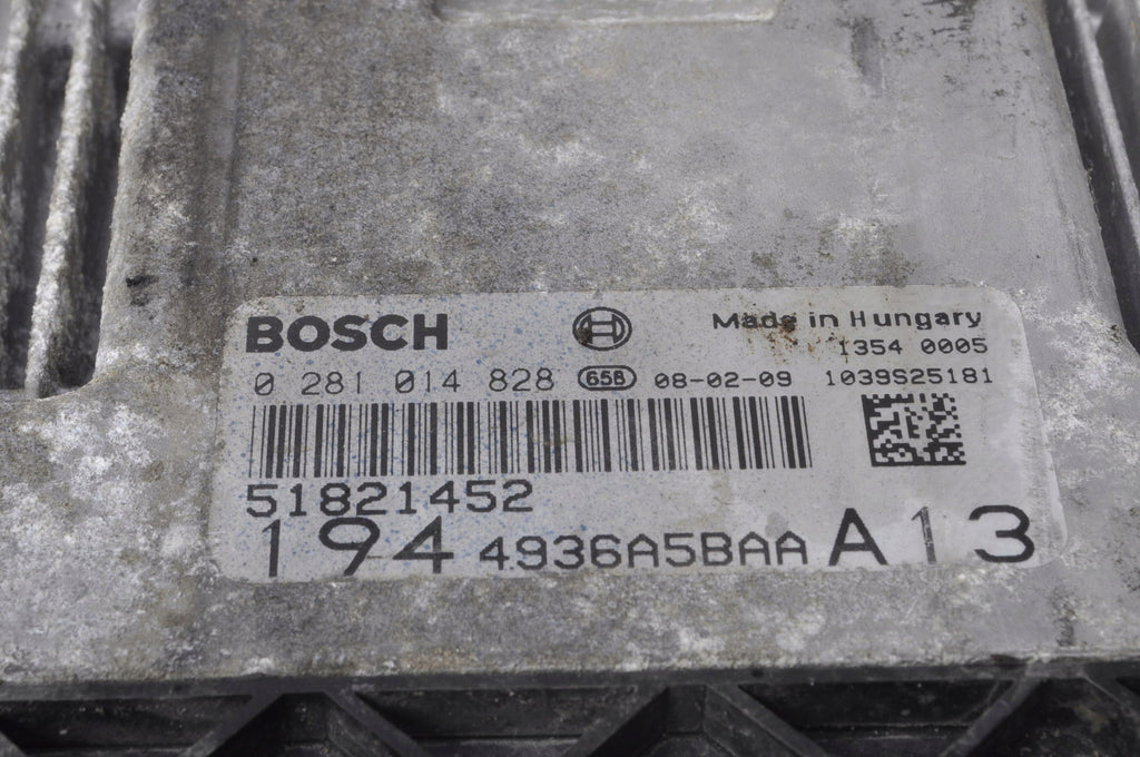 FIAT CROMA 1.9 D ENGINE CONTROLLER 0281014828 51821452