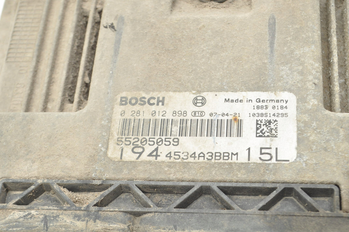 FIAT CROMA II 1.9 D 150KM COMPUTER ENGINE DRIVER 55205059