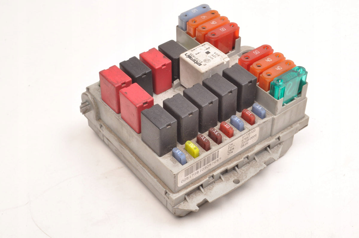 FIAT CROMA II FUSE BOX 51738103