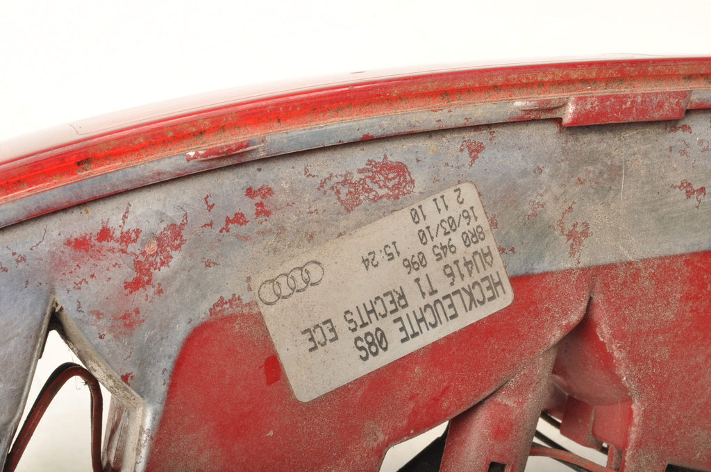 FOG LAMP REAR AUDI Q5 AND 8R 8R0945096 RIGHT SUV