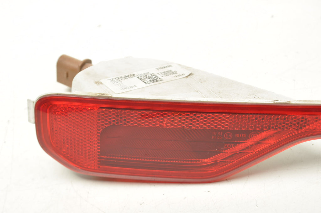 FOG LAMP REAR LEFT VOLVO XC40 31656865