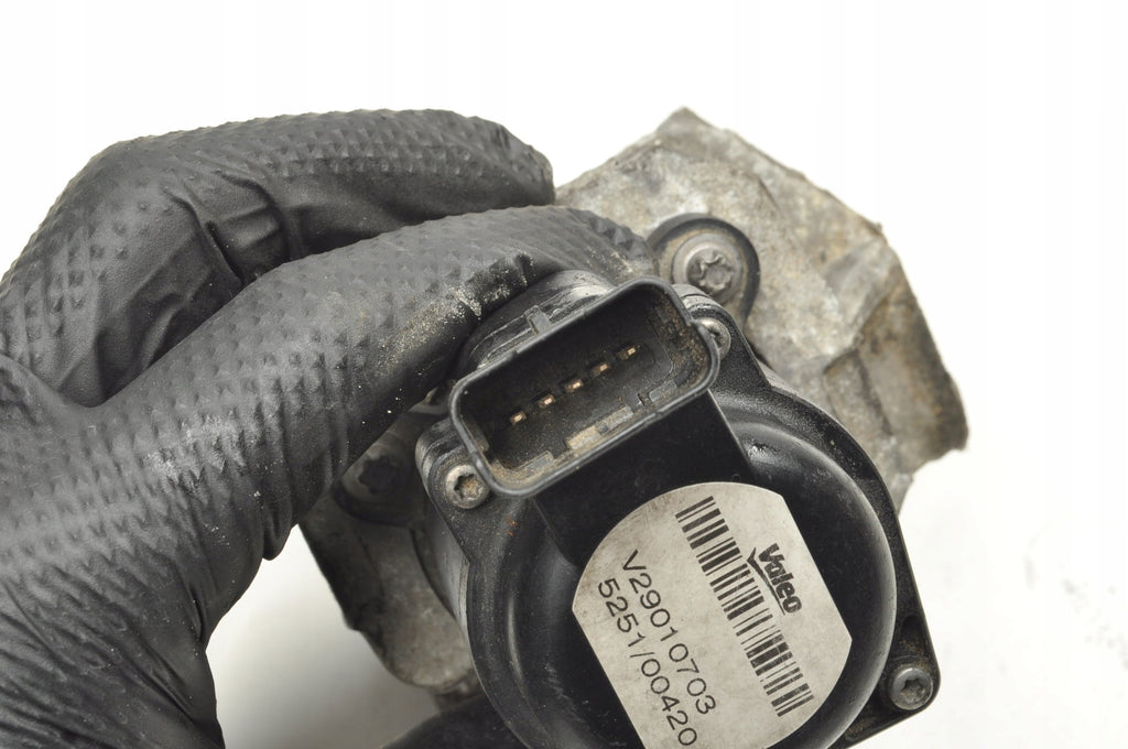 FORD C-MAX MAZDA 3 VOLVO S40 II C30 C70 V50 1.6 D 109KM VALVE EGR V29010703