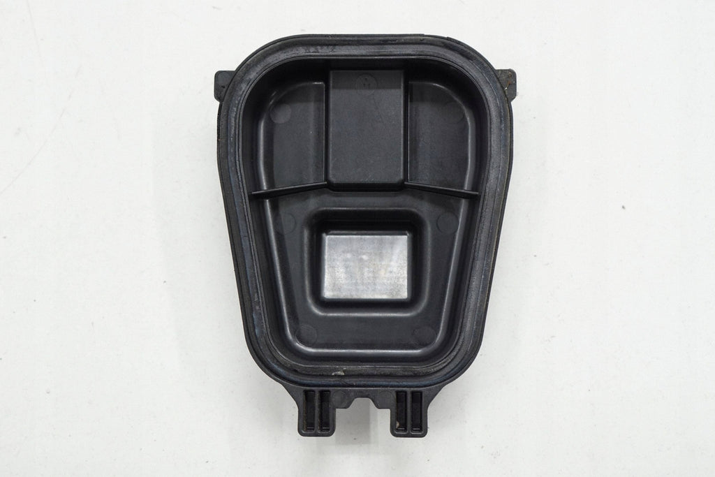 FORD KUGA II MK2 14R LAMP CAP COVER FRONT CV44-13A136-AA