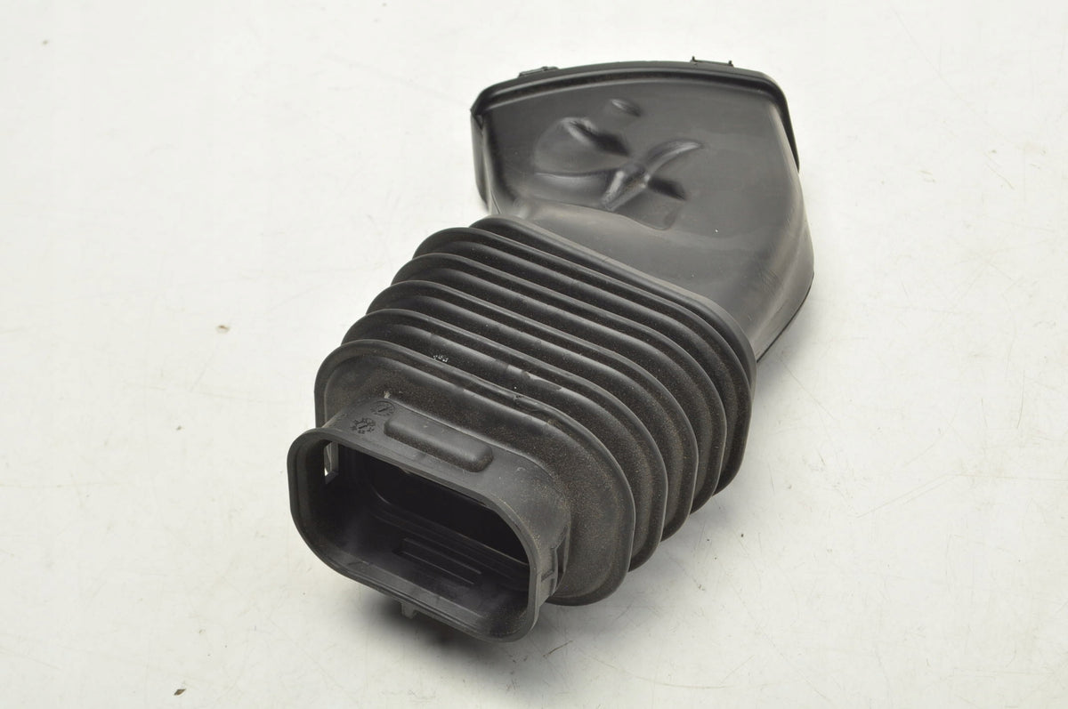 FORD KUGA MK3 AIR INTAKE PIPE 23R LX61-9A675-MA