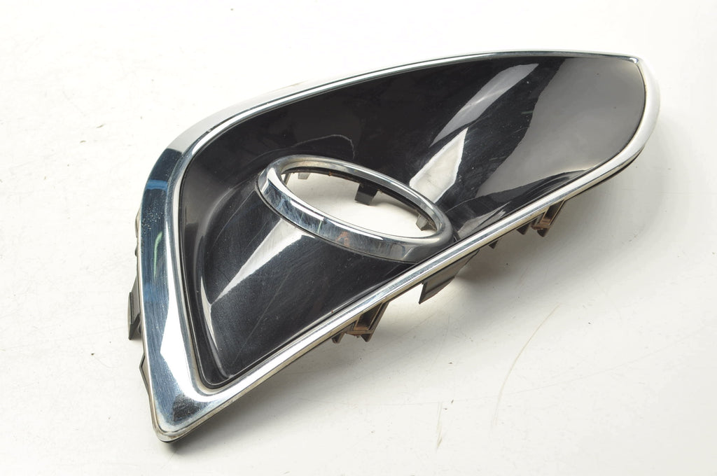 FRAME HALOGEN BUMPER GRILLE RIGHT HYUNDAI IX35 86586-2Y000