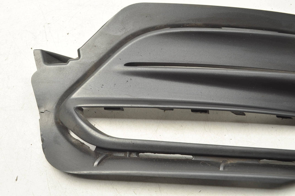 FRAME HALOGEN GRILLE RIGHT VOLVO V60 R-DESIGN 31383155