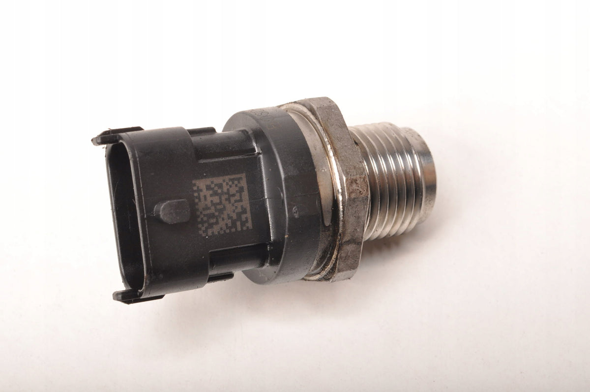 FUEL PRESSURE SENSOR VOLVO C70 II V70 III S80 II D3 2.4 D5 0281002995