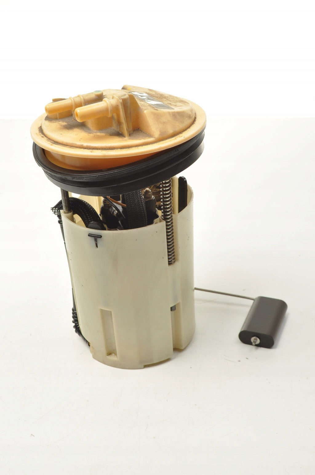 FUEL PUMP VOLVO C30 S40 II C70 V50 30792594