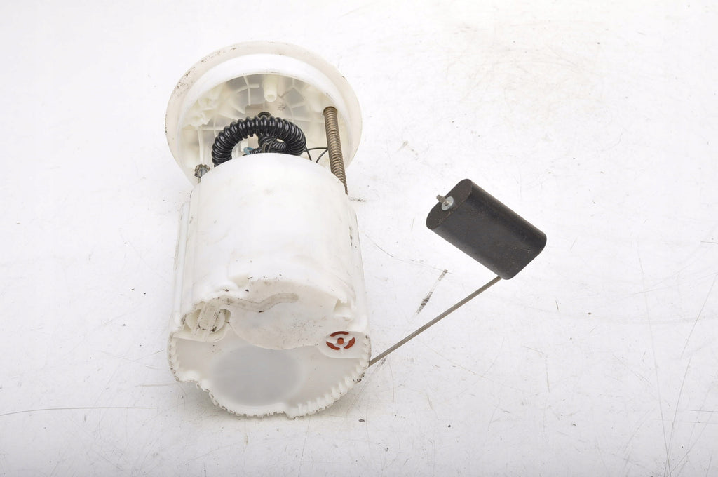 FUEL PUMP VOLVO S40 II V50 C30 C70 PETROL 3M51-9H307-CB 0580314039