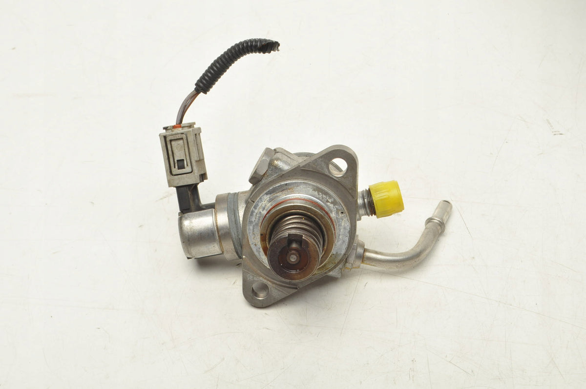 FUEL PUMP VOLVO S90 II V90 V40 II 1.5 T3 2.0 T8 31437903