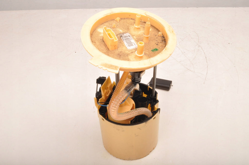 FUEL PUMP VOLVO XC40 II 2.0 D3 150KM 32203668