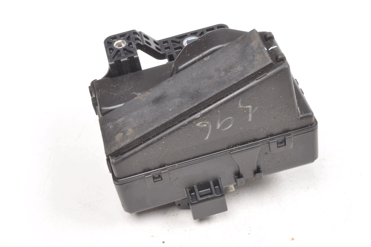FUSE BOX KIA NIRO HYUNDAI IONIQ 1.6 GDI 375S3-G2100