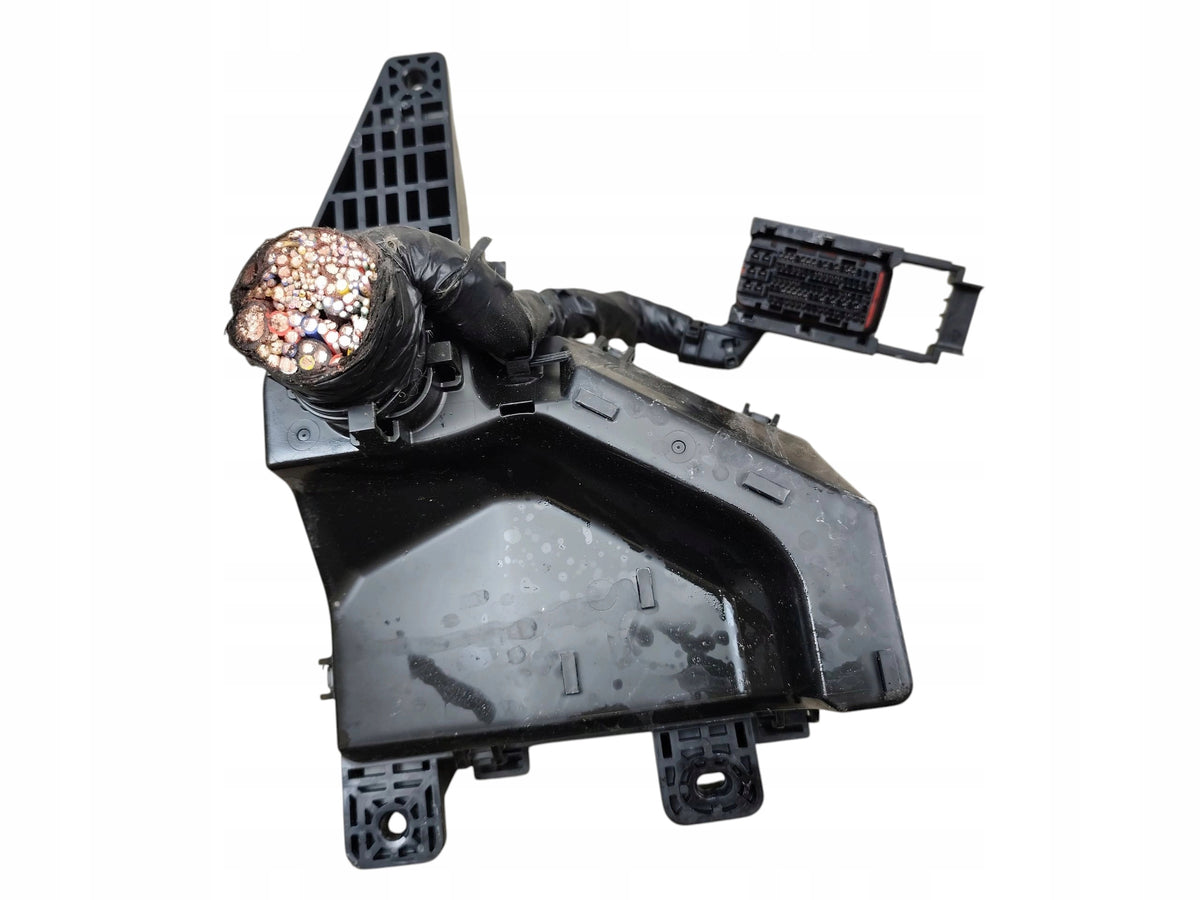 FUSE BOX KIA STINGER 91245-J5821 91950-J5631 91950-J5861