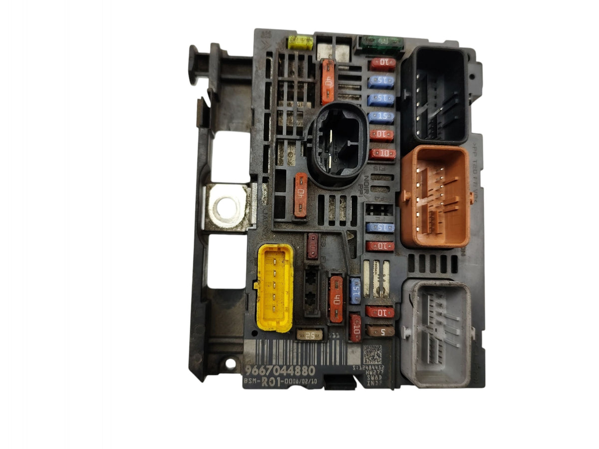 FUSE BOX MODULE BSM CITROEN C4 PICASSO AND C5 X7 9667044880 R01