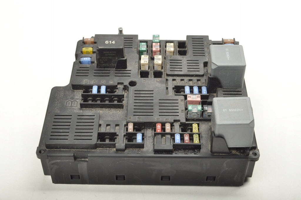 FUSE BOX VOLVO V90 II S90 32212298