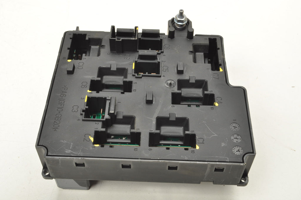 FUSE BOX VOLVO V90 S90 XC90 S60 V60 XC60 31473771