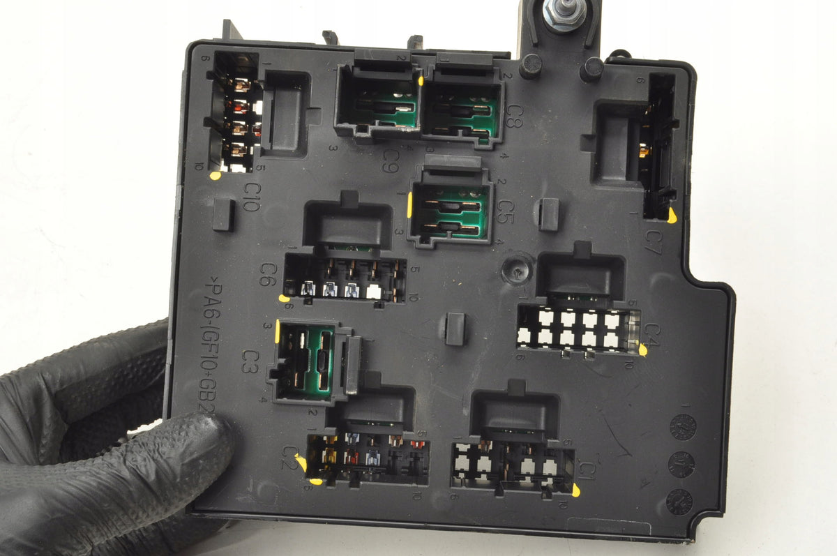 FUSE BOX VOLVO V90 S90 XC90 S60 V60 XC60 31473771