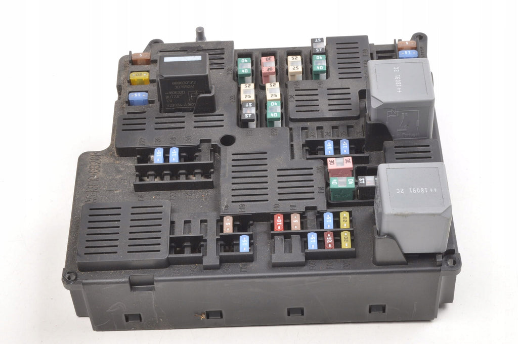 FUSE BOX VOLVO XC90 II XC60 II 31473771