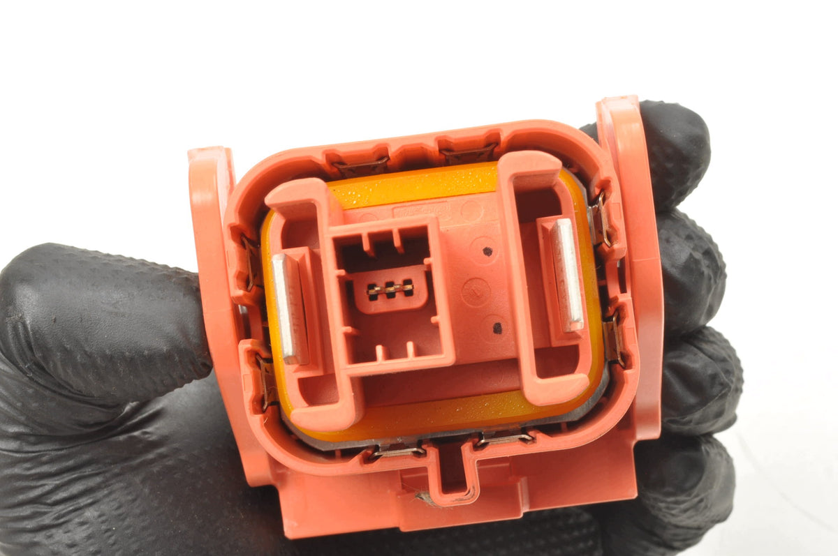 FUSE VOLVO S90 II V90 2.0 16V T8 EEA00061AD