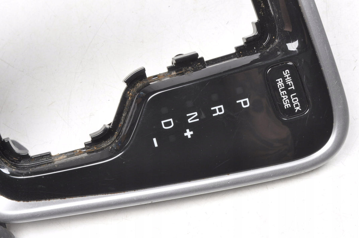 GEAR LEVER FRAME KIA PRO CEED III 84656-J7ZA0 UK