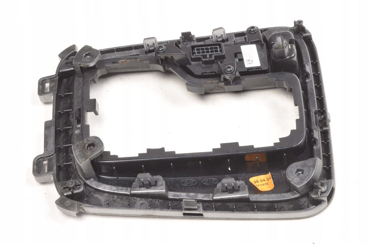 GEAR LEVER FRAME KIA PRO CEED III 84656-J7ZA0 UK