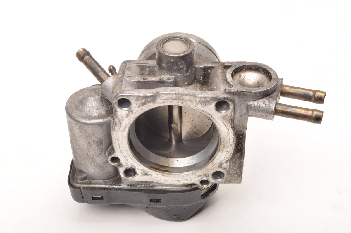 GOLF IV BORA SEAT LEON AND PASSAT B5 1.6 8V 101KM THROTTLE 06B133062F