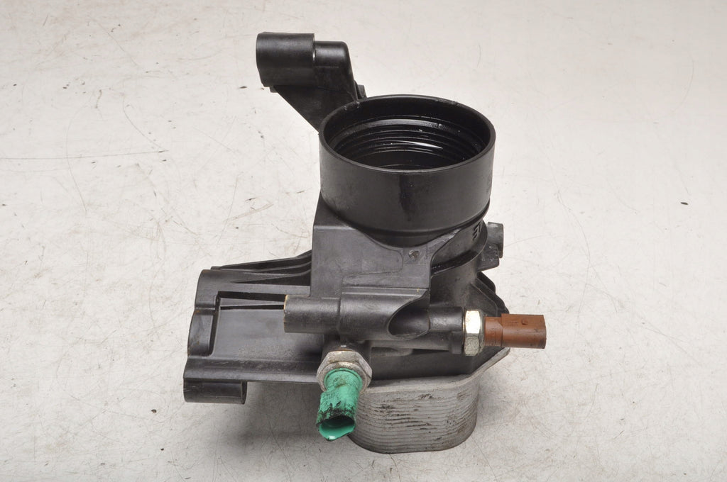 GOLF VII 2.0 GTD 184KM BASE OIL FILTER HOUSING P0 03N115389B